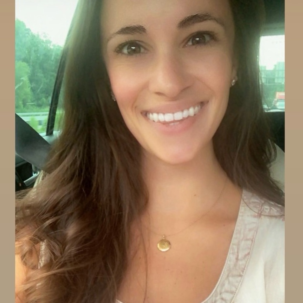 Meet your Posher, Christine